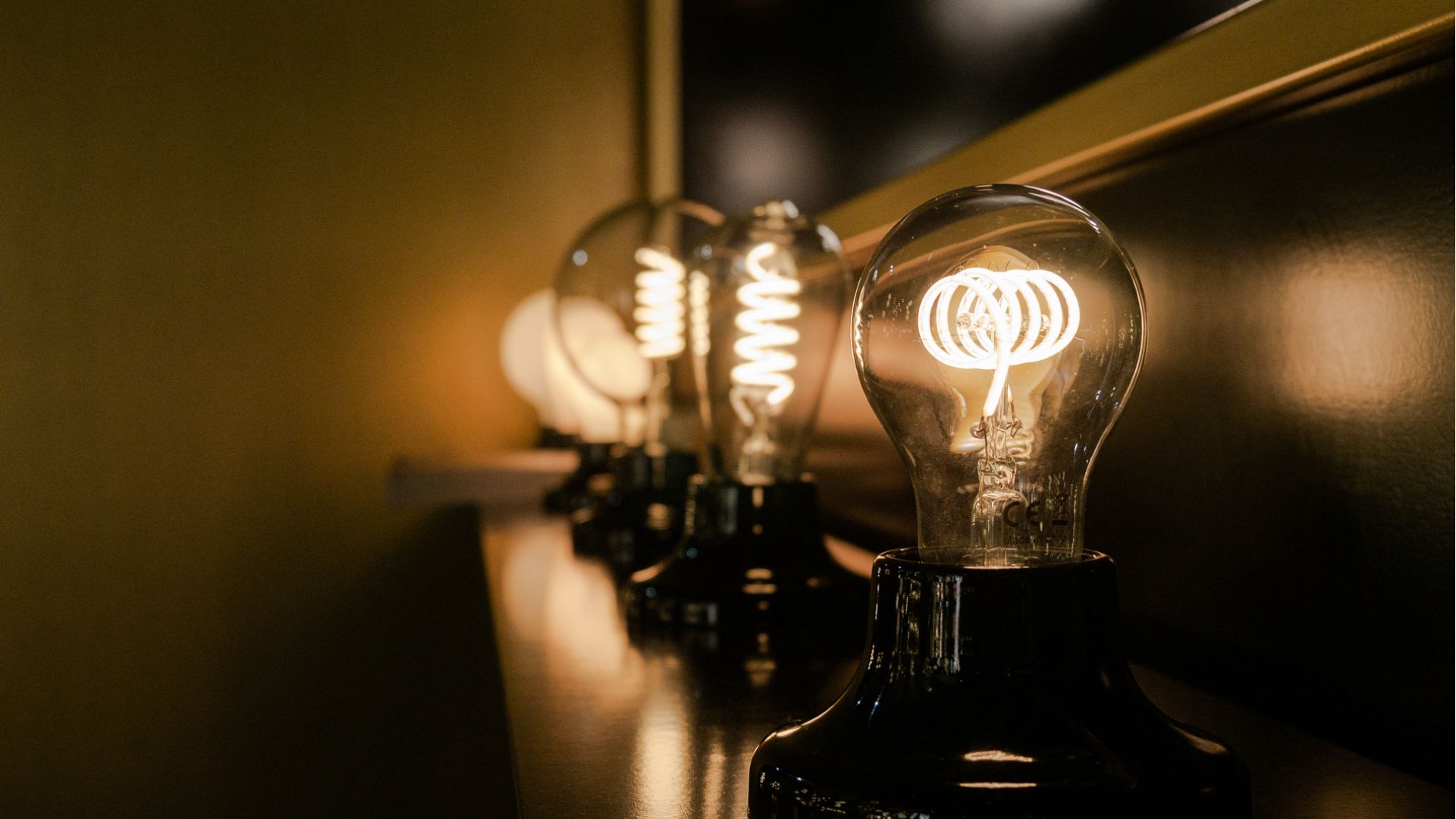 Ambient Dimming, LED Light Bulbs, LED Lighting, LED Dimming, LED Dimmable, LED Dimmable, LED Technology, LED Lamp, LED Lamps