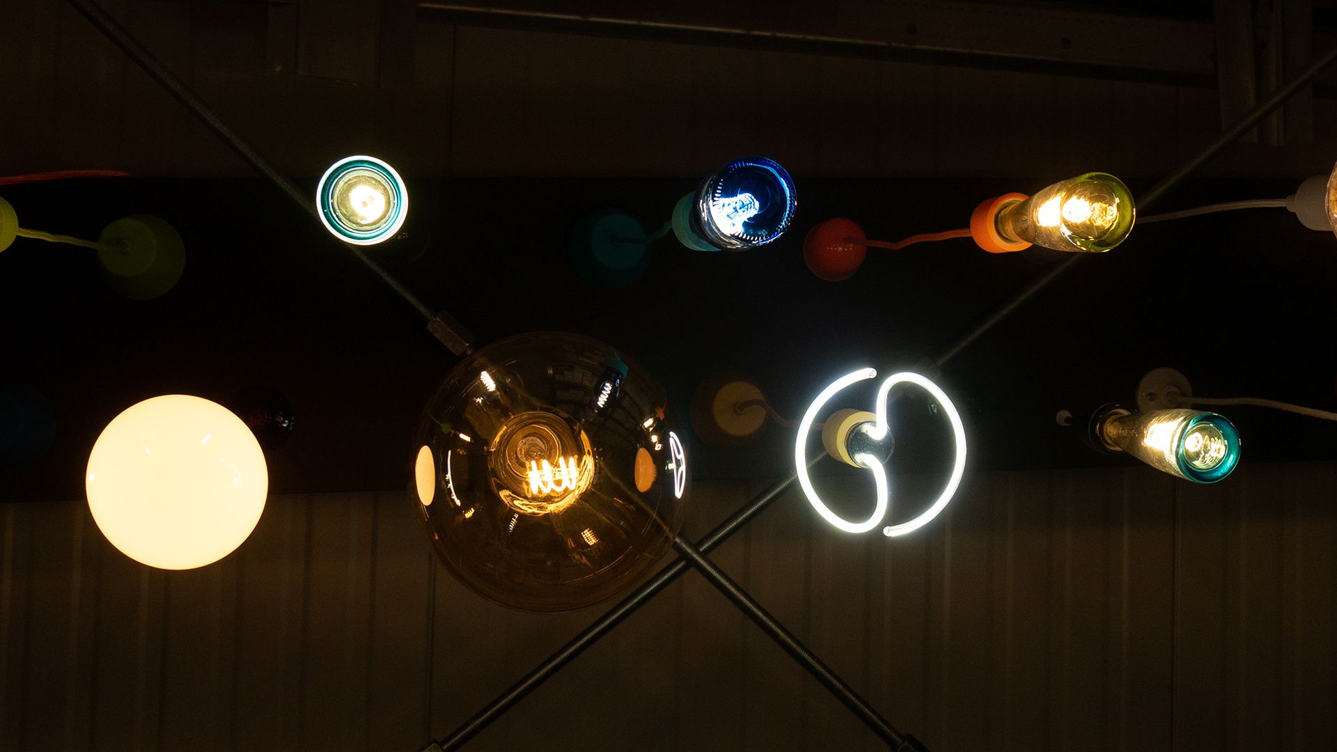 Quality assurance, SEGULA quality, LED lamps quality, LED illuminants, long-term test LED, integrating sphere, test LED lamps